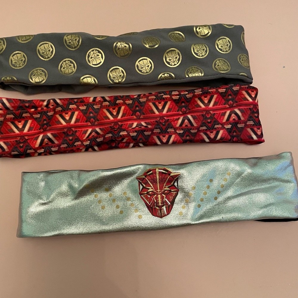 !! DO NOT BUY !!

Black panther kids marvel headbands